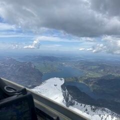 Flugwegposition um 11:38:52: Aufgenommen in der Nähe von Gemeinde St. Wolfgang im Salzkammergut, Österreich in 2110 Meter